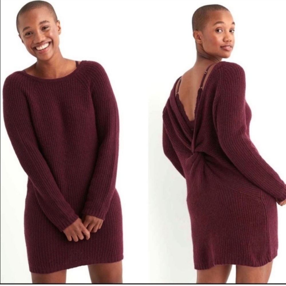 🍂NWOT Aerie Twist Back sweater dress